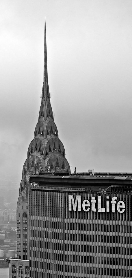 Chrysler- and MetLife Building